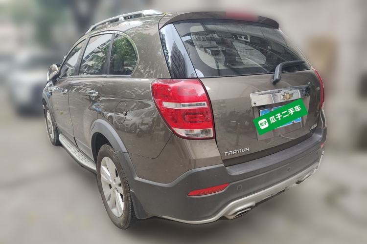 Used Chevrolet Captiva 2015 2.4L 4x4 Flagship Edition 7-Seater Rear Left 45 Deg