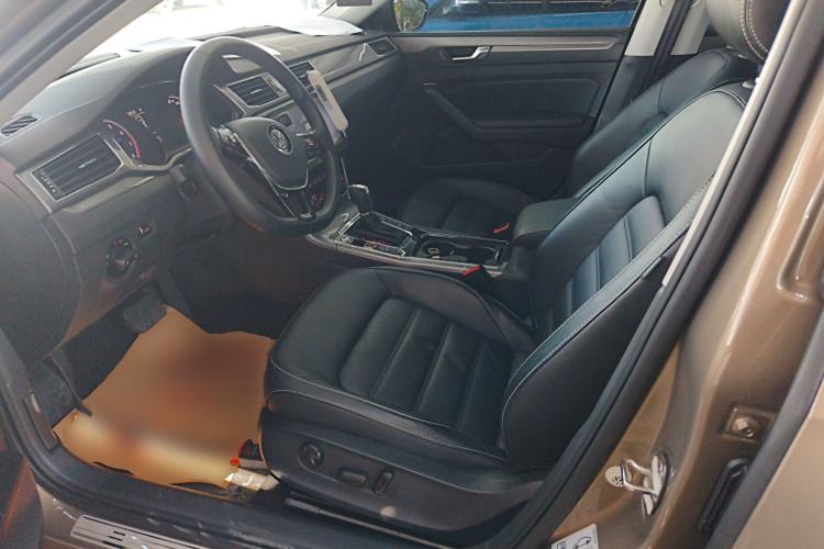 Used Volkswagen Passat 2017 330TSI DSG Luxury Edition