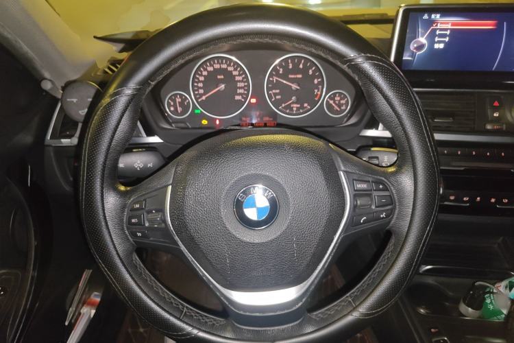 Used BMW 3 Series 2017 320Li Fashion Model Steering Wheel