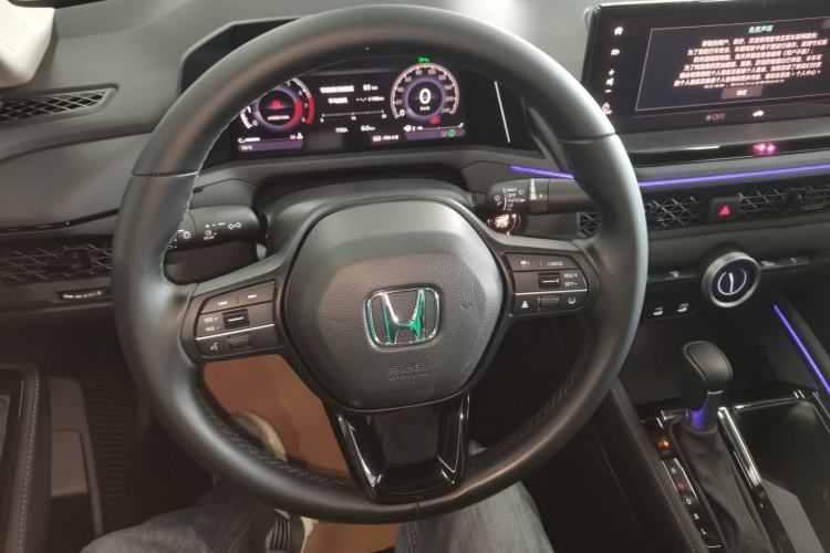 Used Honda Accord 2025 Sport Series 260TURBO Luxury Edition Steering Wheel