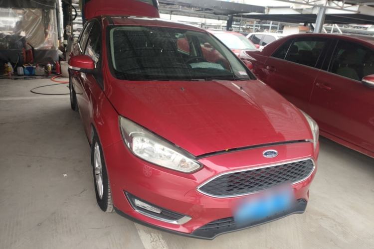 Used Ford Focus 2017 Hatchback 1.6L Automatic Fashion Edition Smart Drive Version
