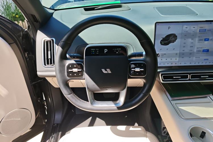 Used Li Auto L9 2022 Max model
