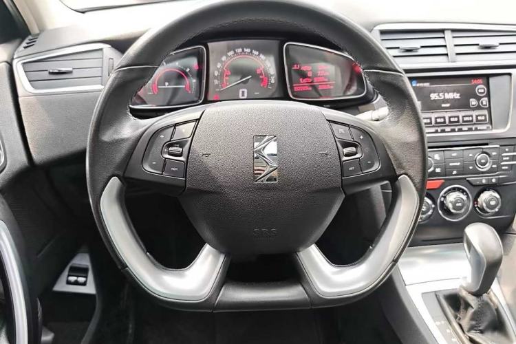 Used DS 5LS 2016 1.6T Style Edition THP160