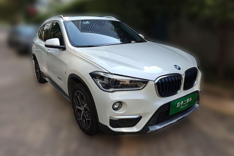 Used BMW X1 New Energy 2018 xDrive25Le Luxury Model Front Right 45 Deg