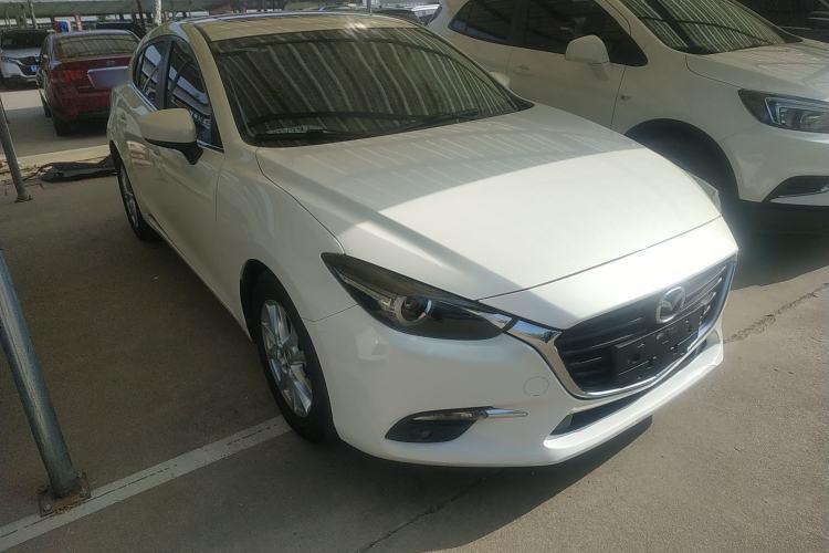 Used Mazda 3 Axela 2017 Hatchback 1.5L Automatic Luxury Model Emission Standard China V Exterior 1