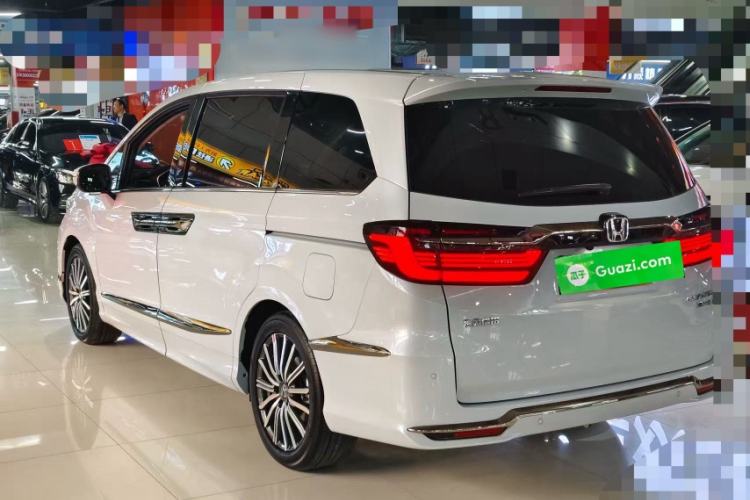 Used Honda Elysion 2024 2.0L eHEV Luxury Edition
