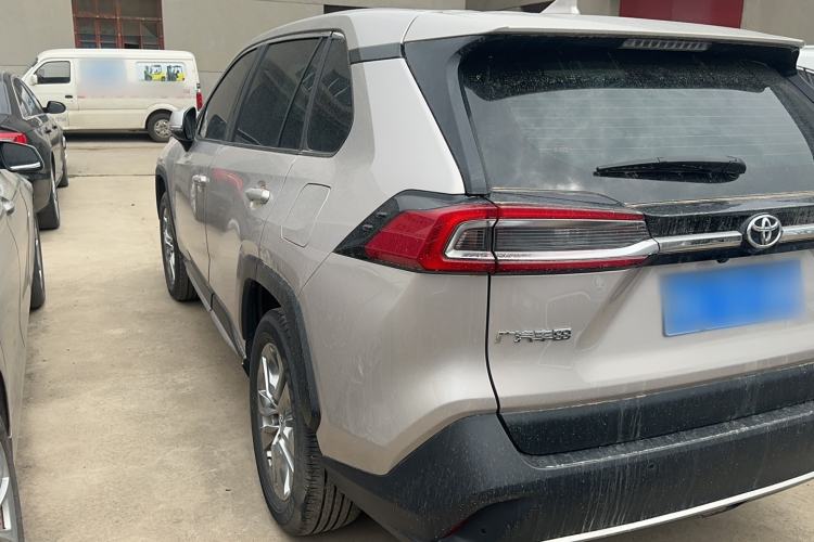 Used Toyota Wildlander 2022 2.0L CVT 4x4 Luxury PLUS Edition
