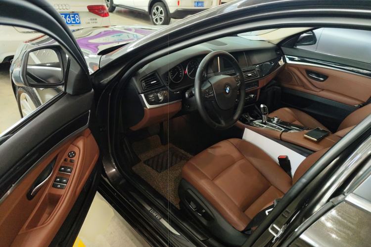 Used BMW 5 Series 2014 520Li Elegant Model