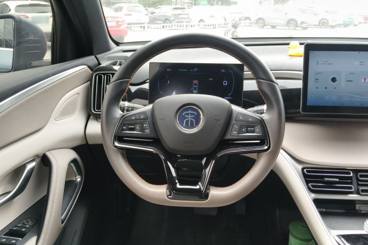 Used BYD Song Pro New Energy 2024 HONOR Edition DM-i 71KM Navigation Model