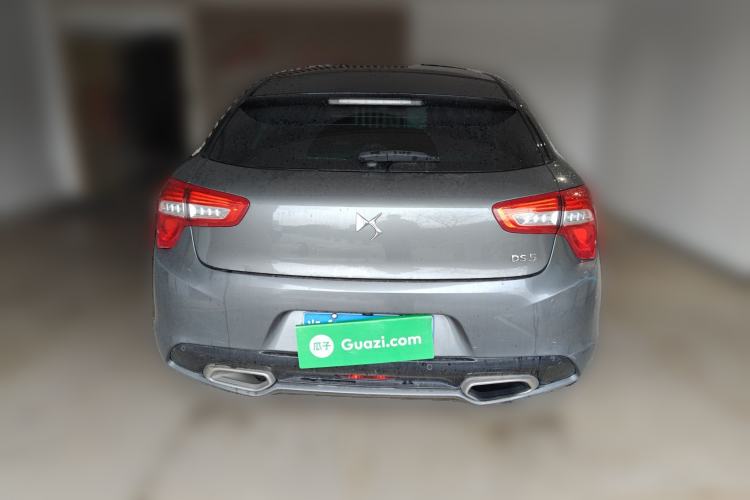 Used DS 5 2014 1.6T Luxury Edition THP160
