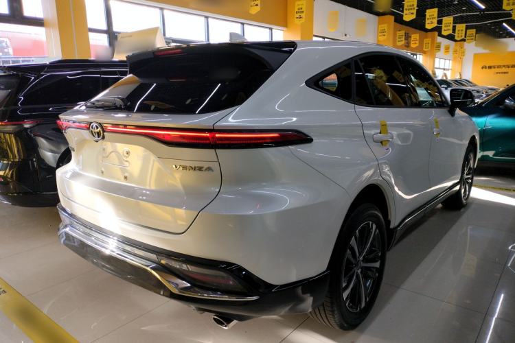 Used Toyota Venza 2023 2.0L CVT Two-Wheel Drive Luxury Edition