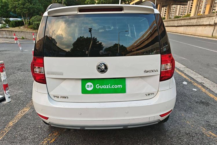 Used Skoda Yeti 2016 1.4TSI DSG Advanced Edition Rear