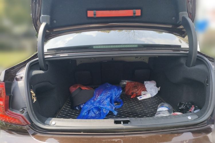 Used Volvo S90 2019 T5 Prestige Edition
