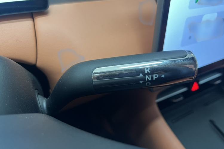 Used Landian E5 PLUS 2026 Model 165km Long-Range First-Adoption Version Ultra 7-seater