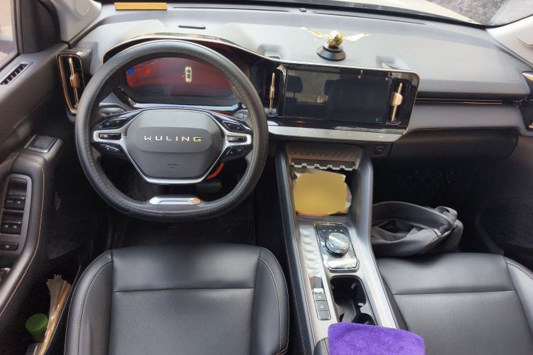 Used Wuling Xingyun 2023 2.0L DHT Standard Edition
