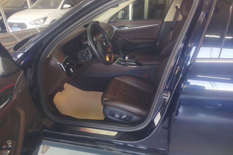 Used BMW 5 Series 2022 Updated 530Li Leading Edition Luxury Package
