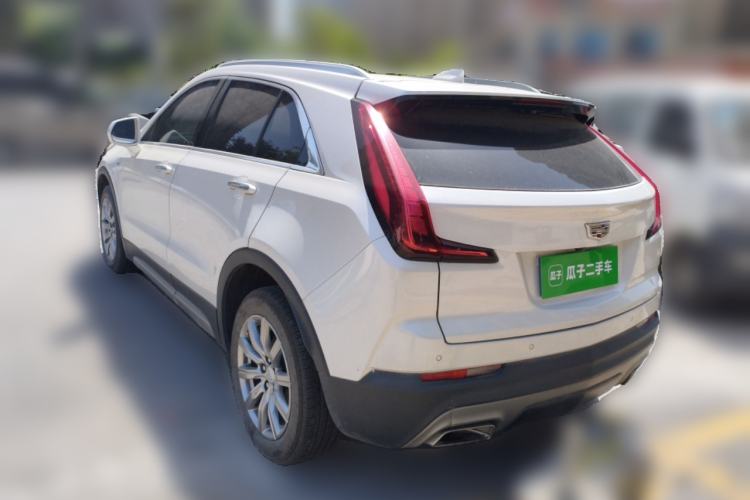 Used Cadillac XT4 2020 28T Two-Wheel-Drive Leading Version
