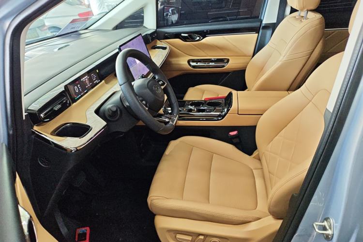 Used GAC Trumpchi E8 New Energy 2024 150km MAX+ Left Front Seat