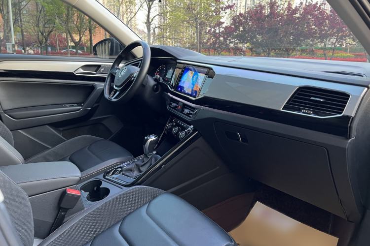 Used Volkswagen Tayron 2019 330TSI Two-Wheel Drive Luxury Model China VI Standard Interior 6