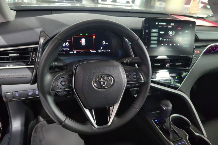 Used Toyota Camry 2021 2.5G Luxury Edition Steering Wheel