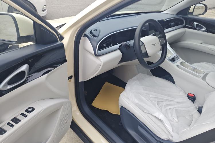 Used Geely Galaxy Geome 2026 Model 410km Carefree Edition Driver Seat