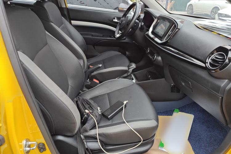 Used Kia kx1 Stonic 2021 1.4L CVT Sunroof Model
