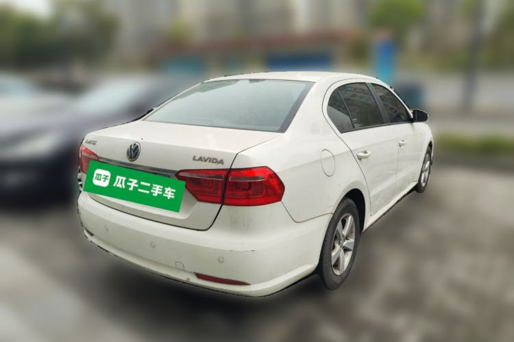 Used Volkswagen Lavida 2013 Revised Classic 1.6L Automatic Fashion Edition