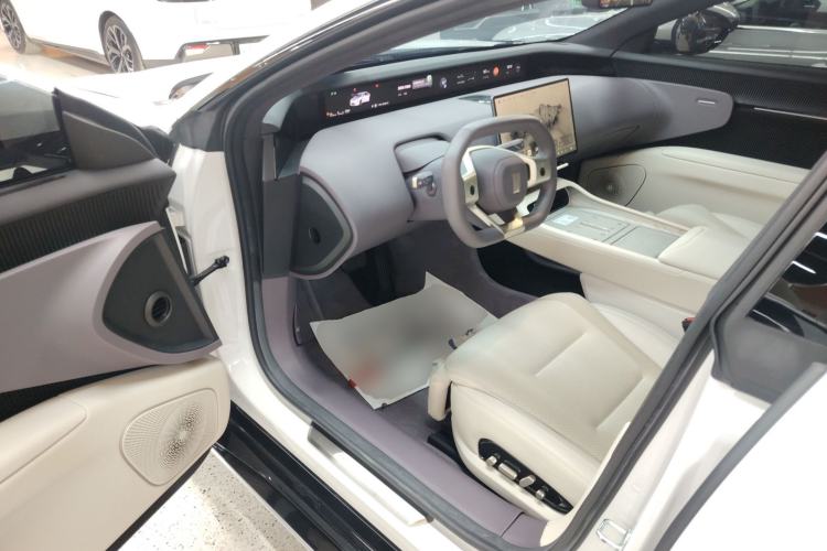 Used Avatr 12 2023 700 Three-Laser Rear-Wheel Drive Luxury Edition
