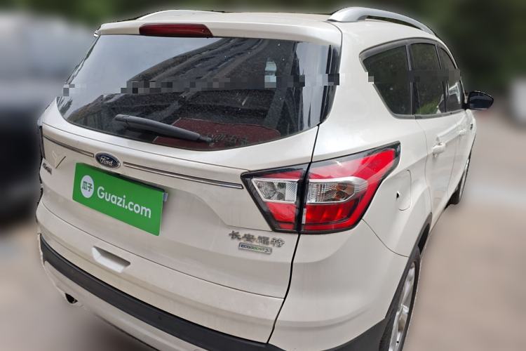 Used Ford Kuga 2017 EcoBoost 180 Two-Wheel-Drive Tiger Leap Model
