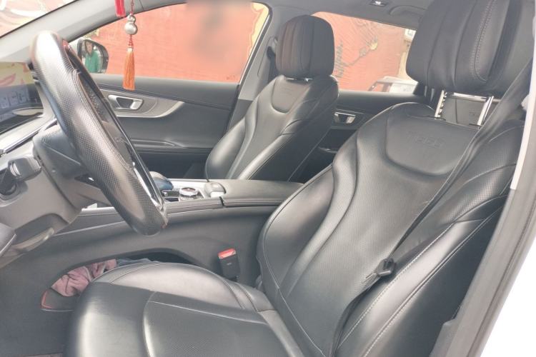 Used Chery Tiggo 8 PRO New Energy 2023 Champion Edition 1.5T 100km Glory Version
