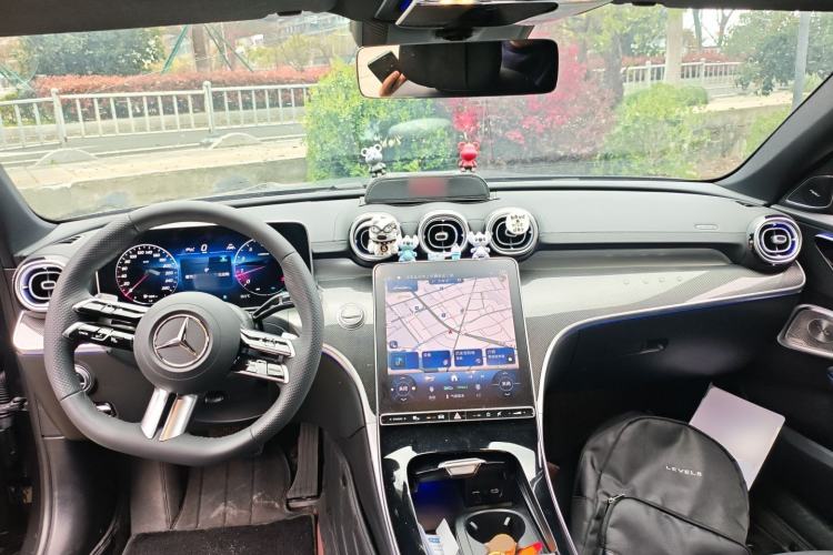 Used Mercedes-Benz C-Class 2025 Refresh C 260 L Night Edition Sports Version Center Console