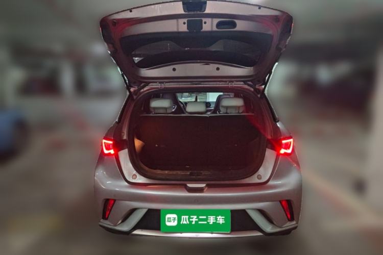 Used BYD Dolphin 2023 420 km Fashion Edition
