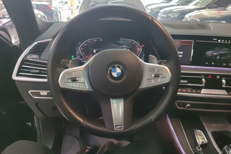 Used BMW X5 2022 Restyled xDrive 40Li M Sport Package
