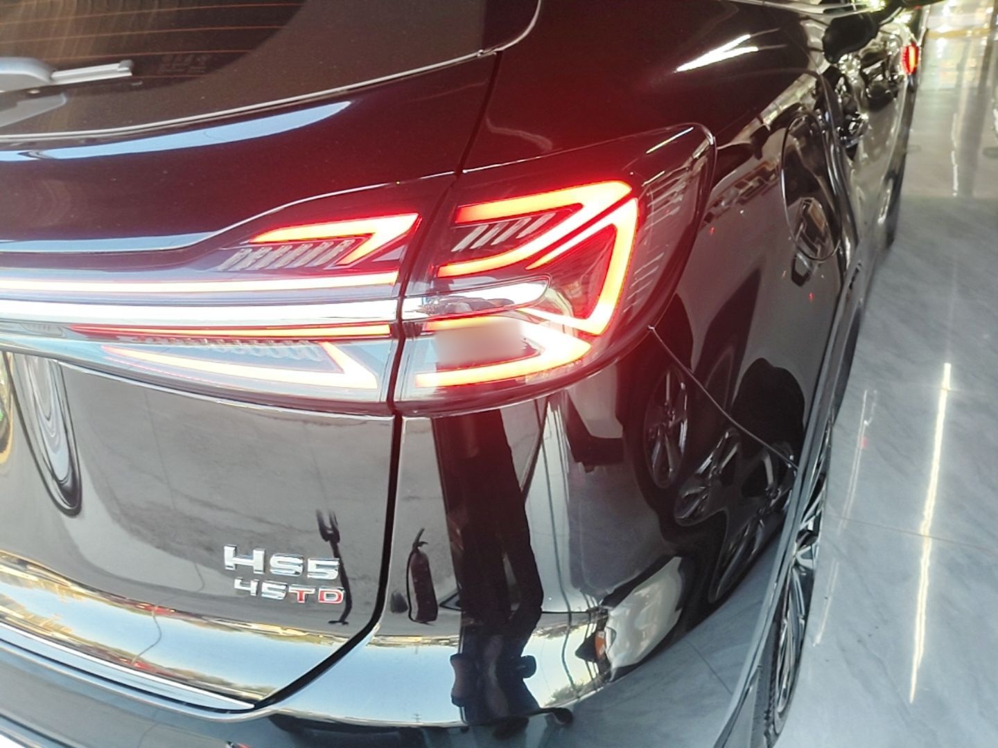 Hongqi HS5 2023 2.0T Four-Wheel Drive Flagship Pro Edition - Chinese Trim Xiang — снимка 9