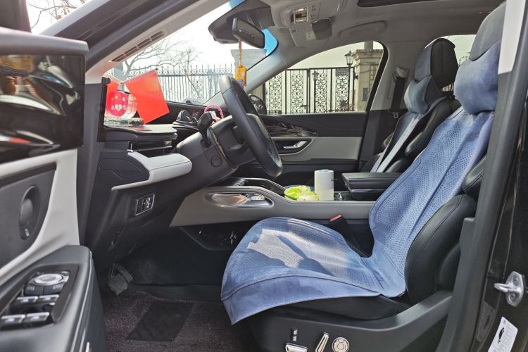 Used Lincoln Nautilus 2023 2.0T All-Wheel-Drive Zunrui Hybrid Version
