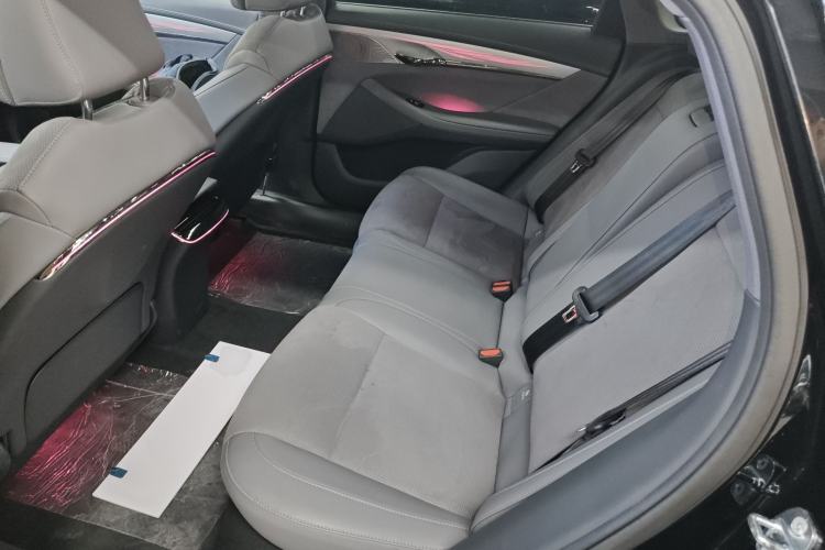 Used VOYAH PASSION 2024 PHEV Four-Wheel Drive Ultra-Long Range Executive Edition
