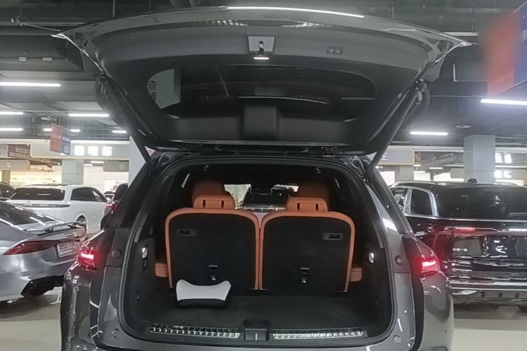 Used Li Auto L8 2023 Air model Trunk