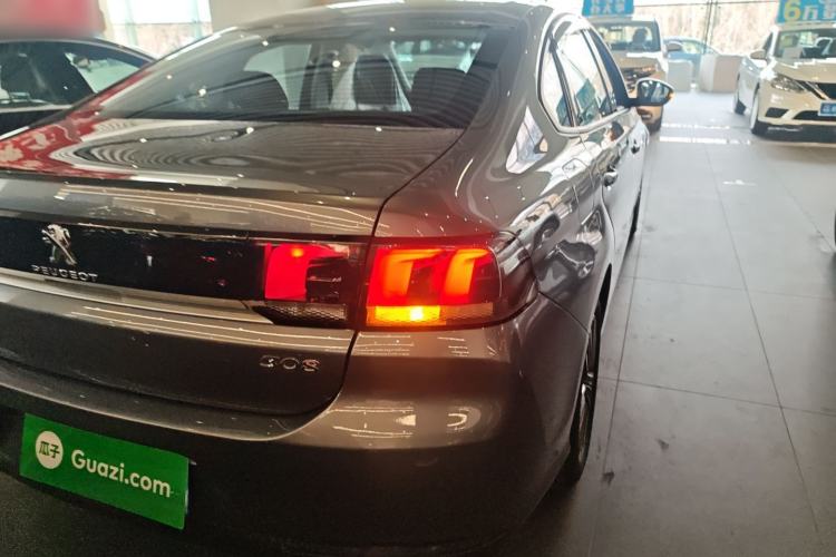 Used Peugeot 308 2016 1.6L Manual Fashion Edition Exterior 3