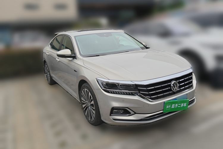 Used Volkswagen Passat 2019 380TSI Prestige Edition China VI Standard
