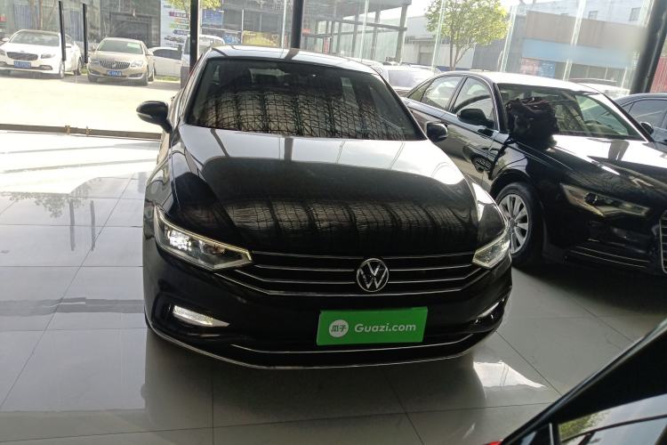 Used Volkswagen Magotan 2020 330TSI DSG Luxury Edition Front