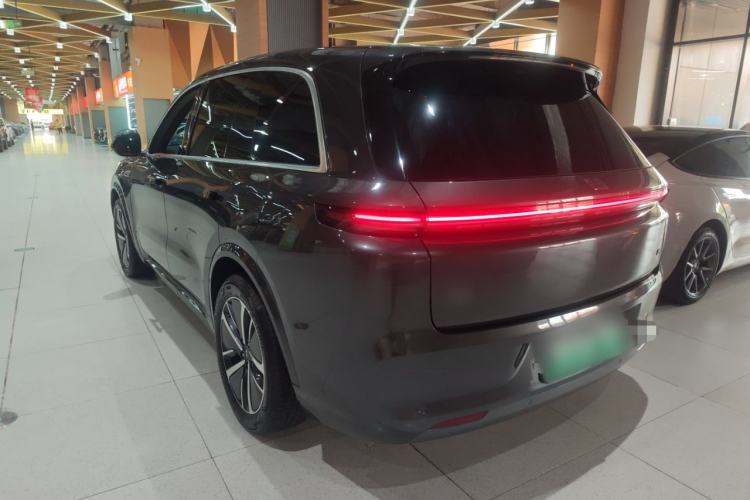 Used Li Auto L8 2024 Pro Model Rear Left 45 Deg