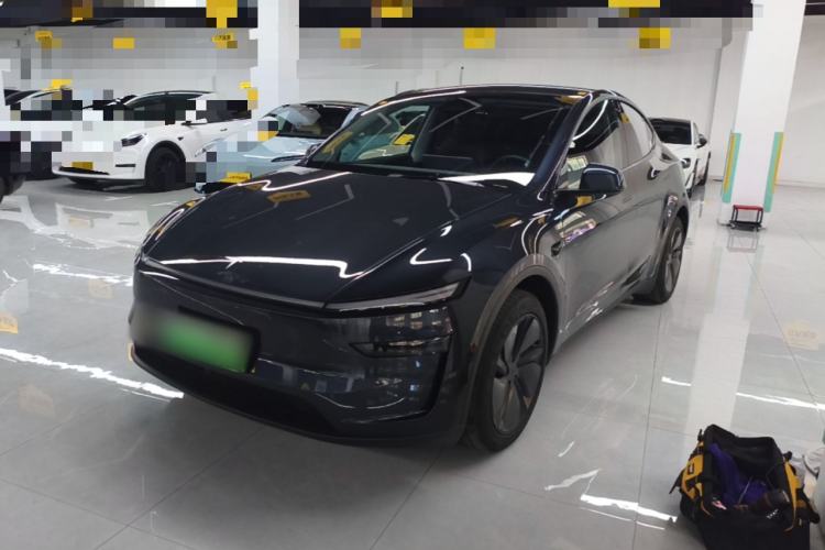 Used Tesla Model Y 2025 Rear-Wheel-Drive Version