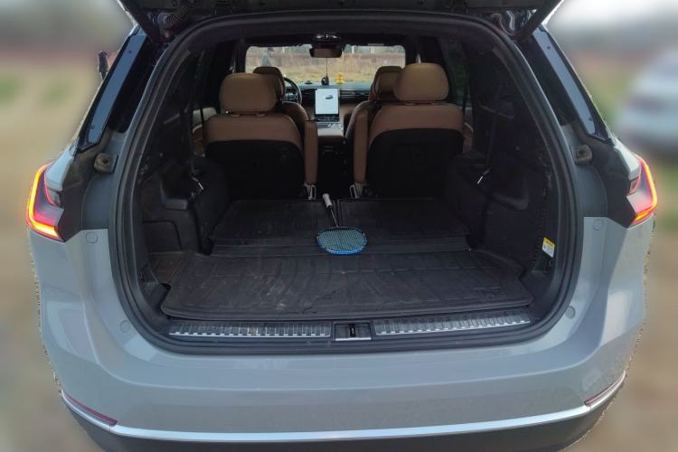 Used Nio ES8 2020 580 km Range Signature Edition Six-Seater Version
