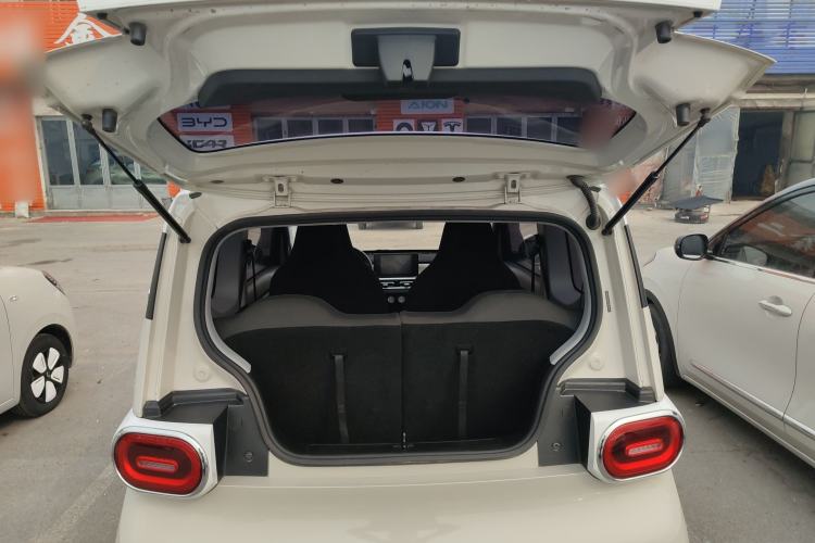 Used Wuling Hongguang MINIEV 2024 3rd Generation 215km Advanced Version
