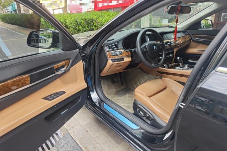 Used BMW 7 Series 2013 740Li Luxury Model Driver Seat