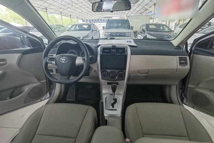 Used Toyota Corolla 2013 Special Edition 1.6L Automatic Cool GL Model
