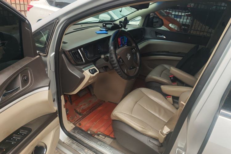 Used Buick GL8 2011 2.4L LT Luxury Business Executive Edition Driver Seat