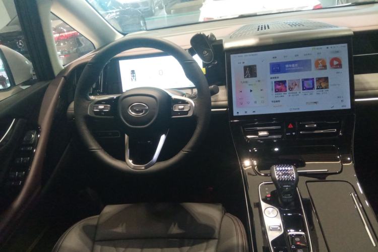 Used GAC Trumpchi M8 2024 Master Series 400T Prestige Edition