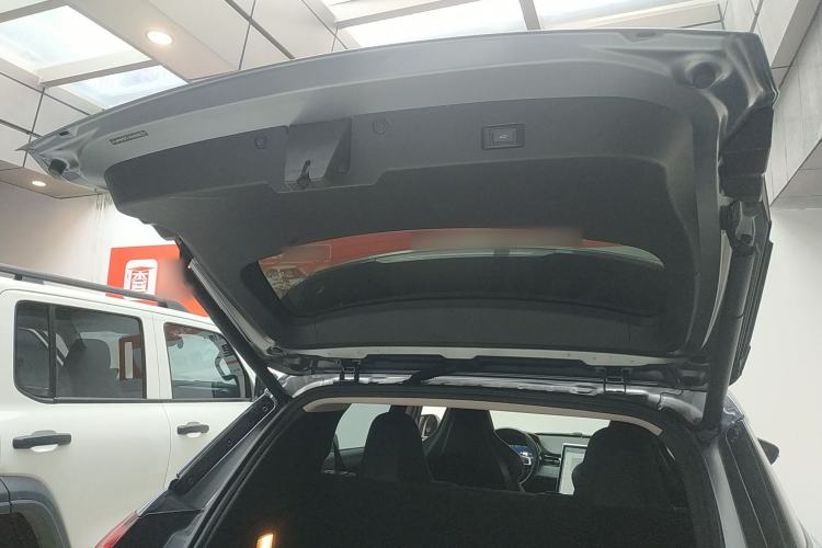 Used XPeng G3 2019 Enjoy Edition Trunk