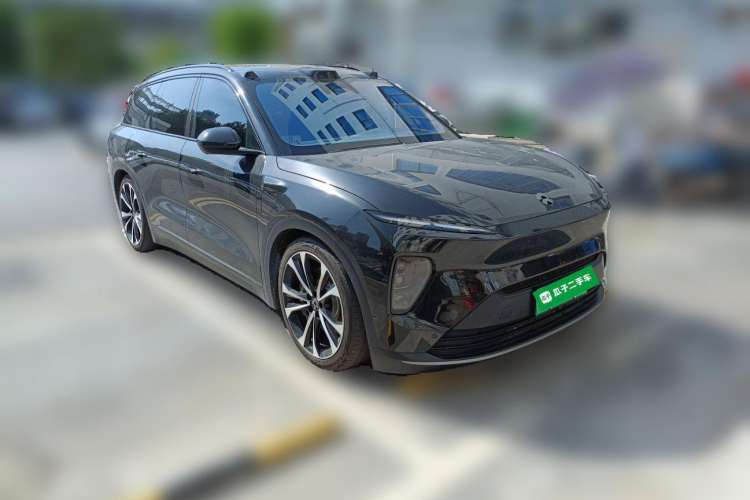 Used Nio ES8 2023 100kWh Signature Edition
